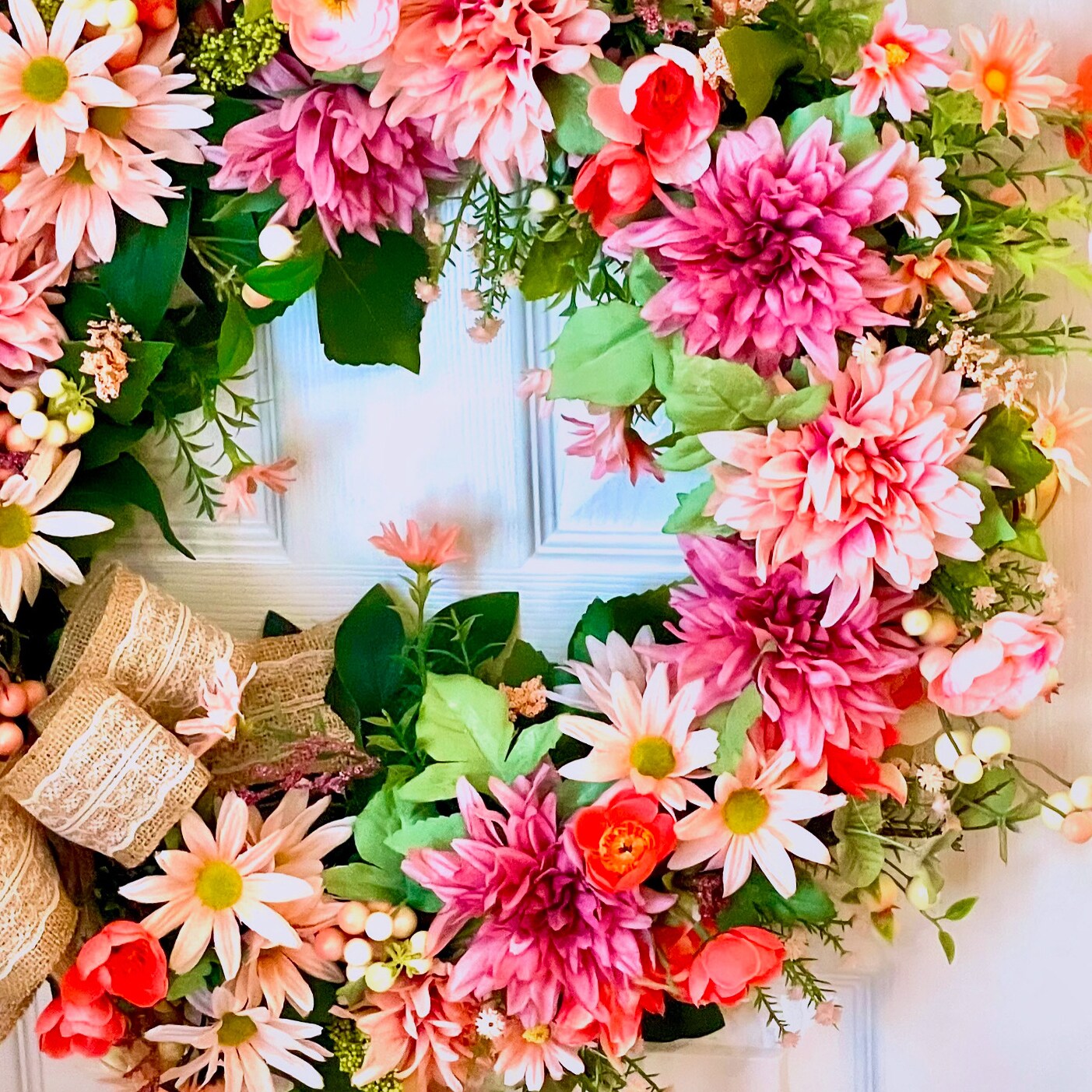 ラナンキュラスや小花のナチュラルリース early summer wreath ラナンキュラスや小花のナチュラルリース early summer wreath Amazon