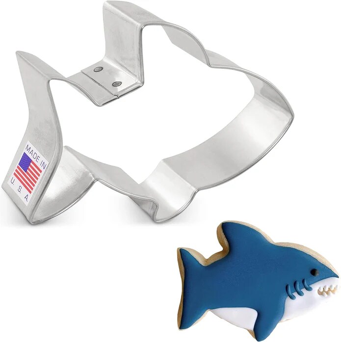 Ann Clark Cute Baby Shark Cookie Cutter, 3 3/4&#x22;