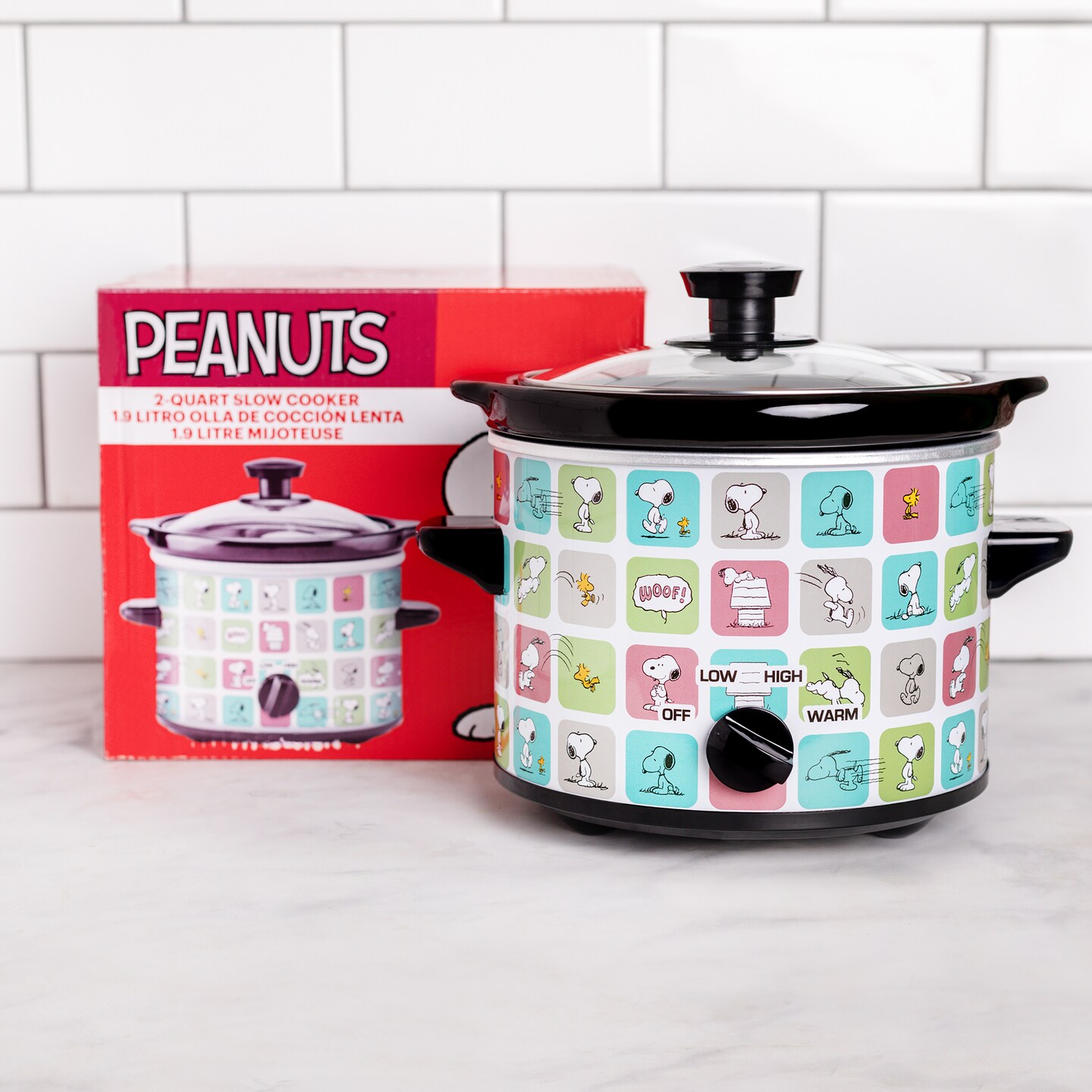 Uncanny Brands Peanuts Snoopy & Woodstock 2 Quart Slow Cooker | Small ...