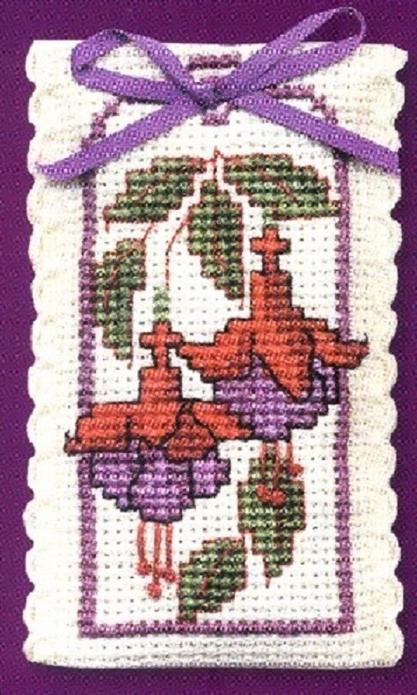 Textile Heritage Lavender Sachet Counted Cross Stitch Kit - Fuchsias