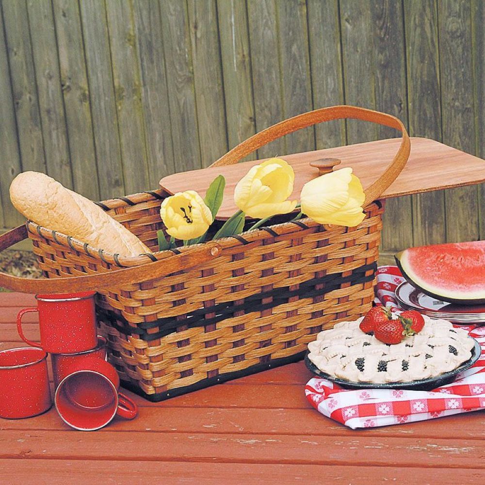 Lehman's Home and Garden Picnic Basket - Thumbnail 2