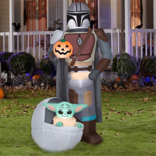 Airblown Inflatables The Child & Mandalorian Pumpkin Scene, Star Wars
