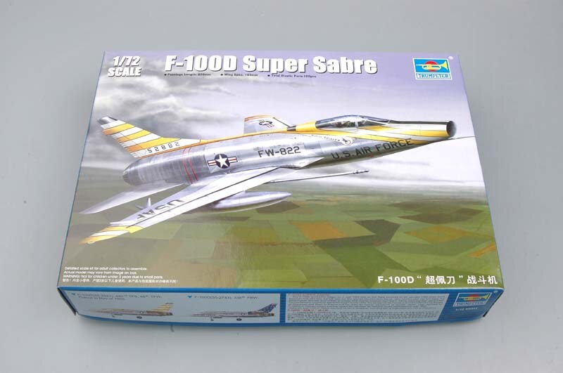Trumpeter  1/72 F-100D SUPER SABRE 1/72 Plastic Model