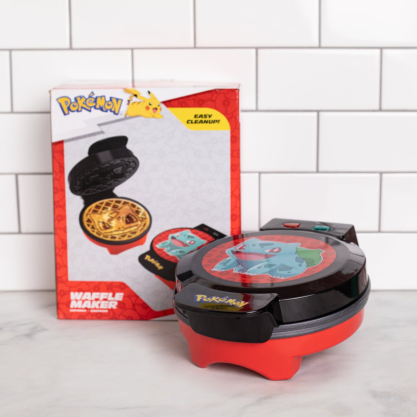 Uncanny Brands Pokemon Bulbasaur Waffle Maker