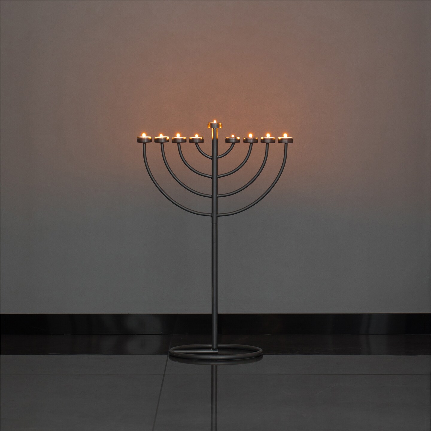 Modern Silver 9 Branch Lighting Thin Pipe Hanukkah Menorah, Metal-Aluminum