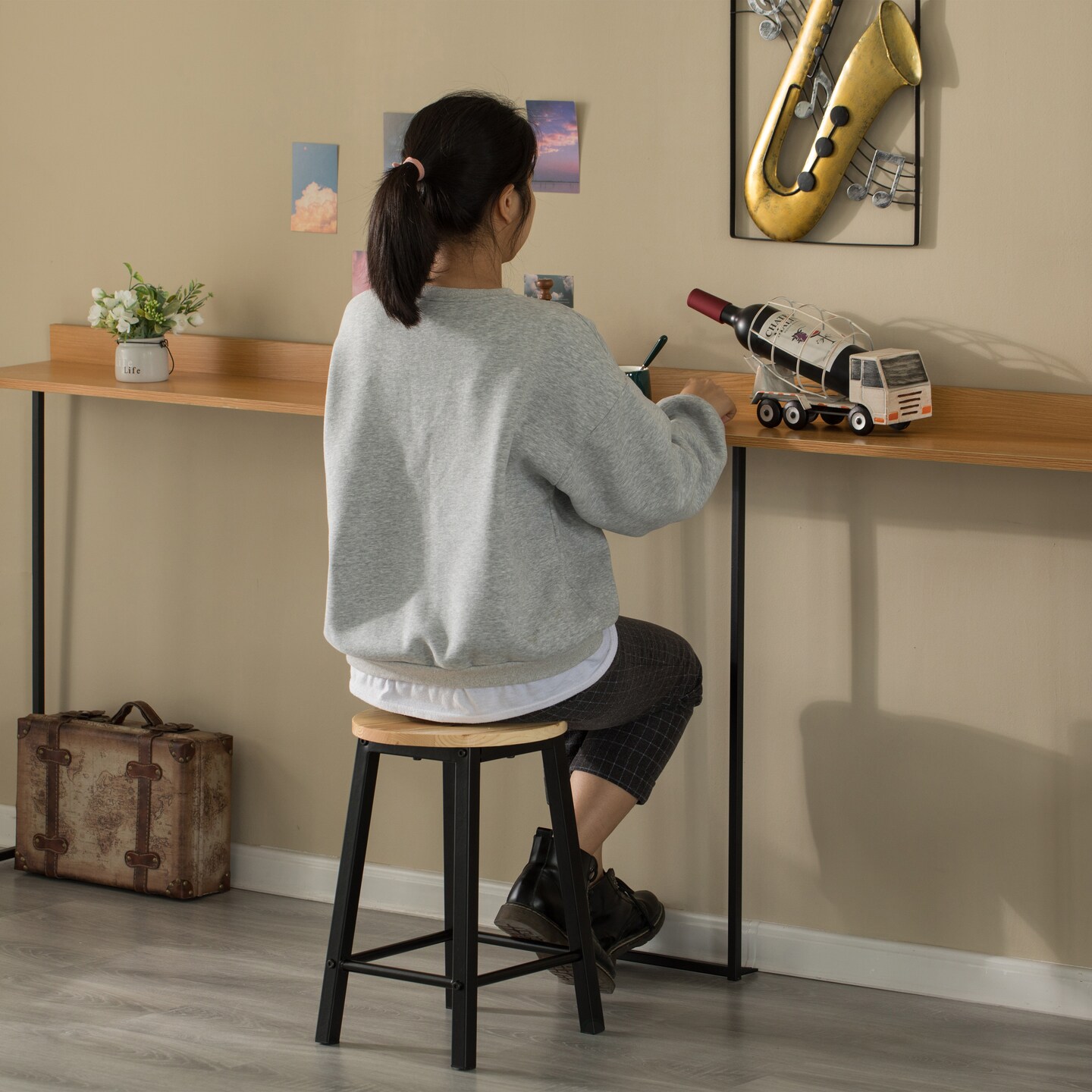 Wooden 17.5&#x22; High Black Round Bar Stool with Footrest for Indoor and Outdoor