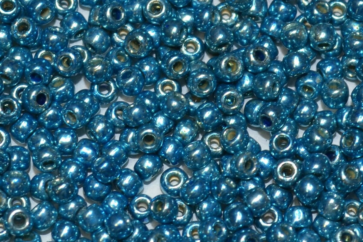 beads様 TOHO PermaFinish Galvanized Starlight Round 8/0 Seed Bead