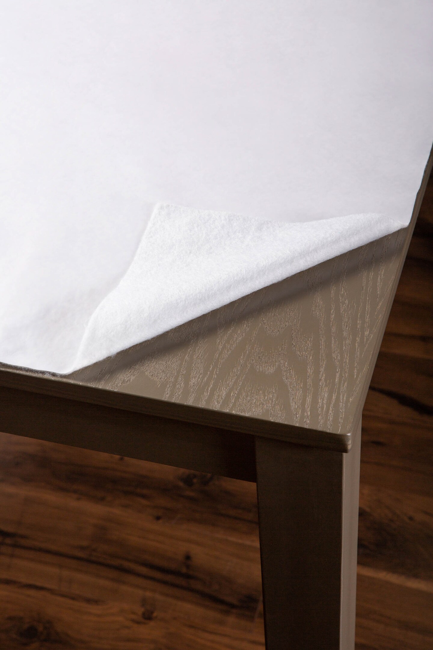 J&#x26;M Table Pad 52x108