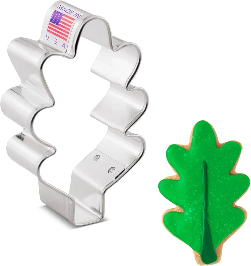 Ann Clark Small Oak Leaf Cookie Cutter, 3&#x22;