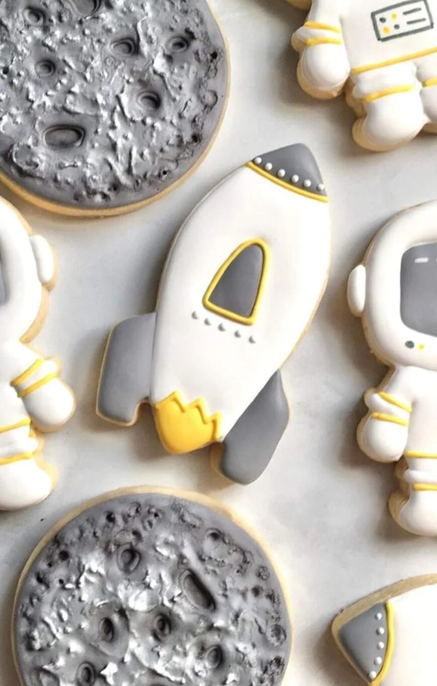 Ann Clark Space Rocket Cookie Cutter, 4&#x22;