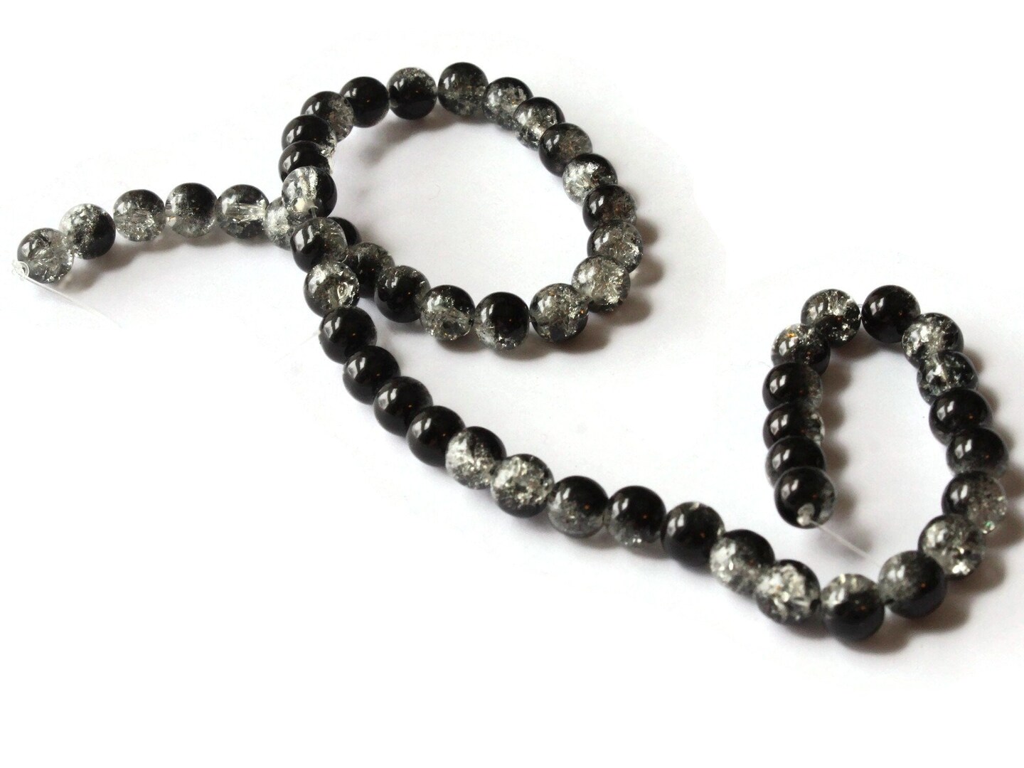 52 8mm Black and White Round Crackle Glass Beads