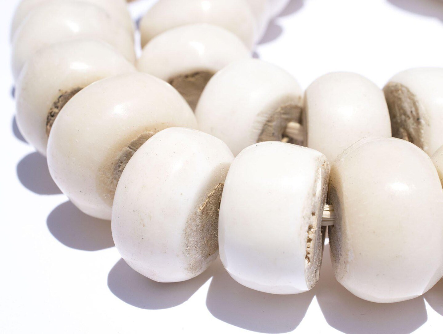 TheBeadChest Polished Kenya White Bone Beads Large 21mm African Round Large Hole 25 Inch Strand Handmade
