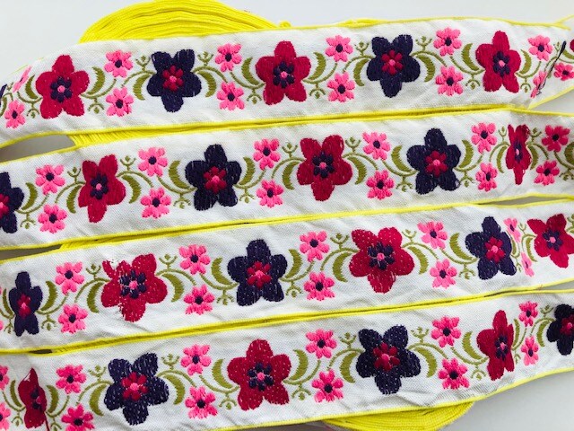 Designer&#x27;s Shop JR 719 Jacquard woven embroidery Floral trim, 1-13/16&#x22; (46 mm) 4 yards