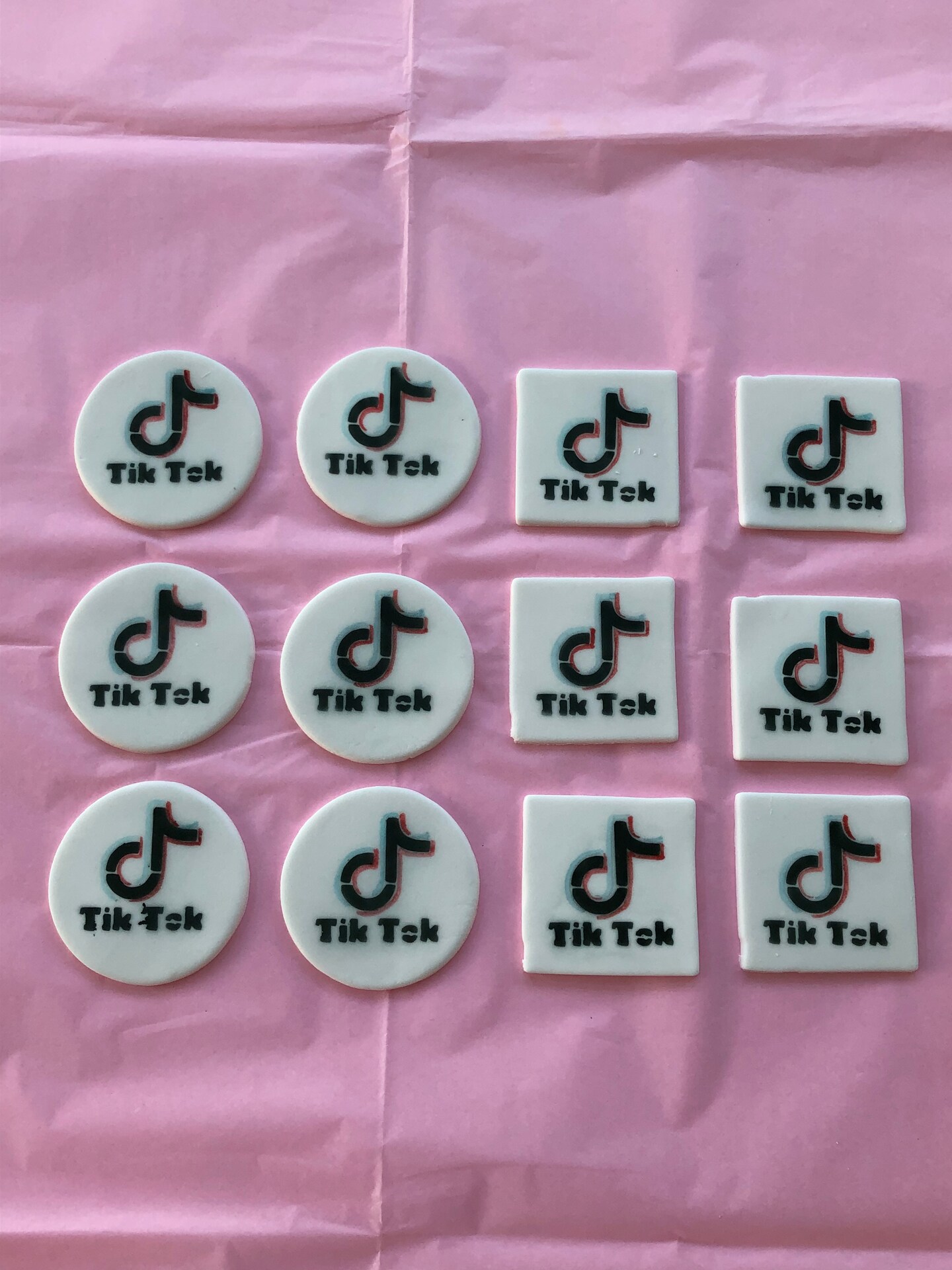 Tic-Tok theme fondant cupcake toppers or Party favors | MakerPlace by ...