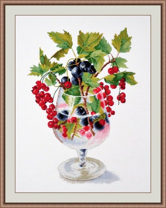 Currant 882 Counted Cross Stitch Kit