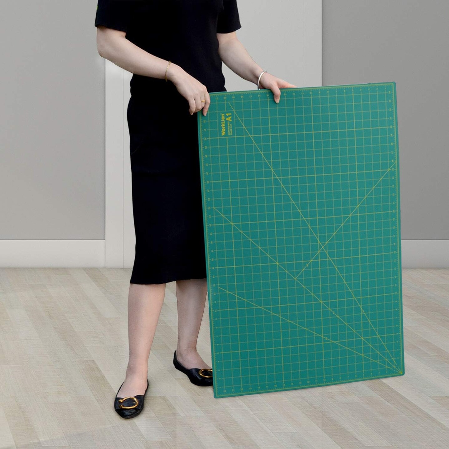 24&#x22; x 36&#x22; Large Self Healing PVC Cutting Mat, Double Sided, Gridded Rotary Cutting Board for Craft, Fabric, Quilting, Sewing, Scrapbooking - Art Project&#x2026;