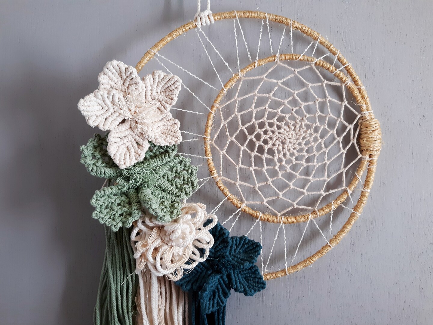 FANDOL DIY Dream Catcher Making Kit - Macrame Craft Supplies With Hoops, Feathers, Beads & Cord