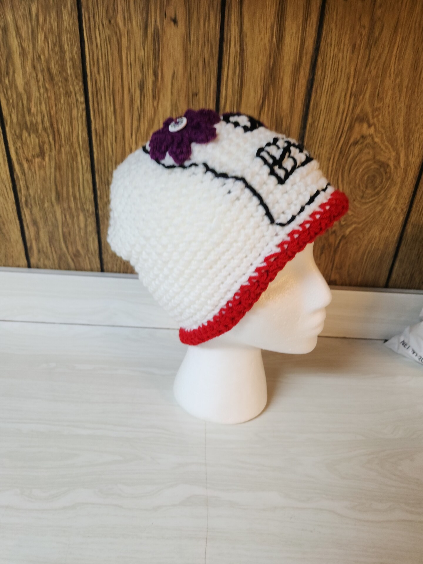 Dias ruins  Messages, Fun, Crochet hats
