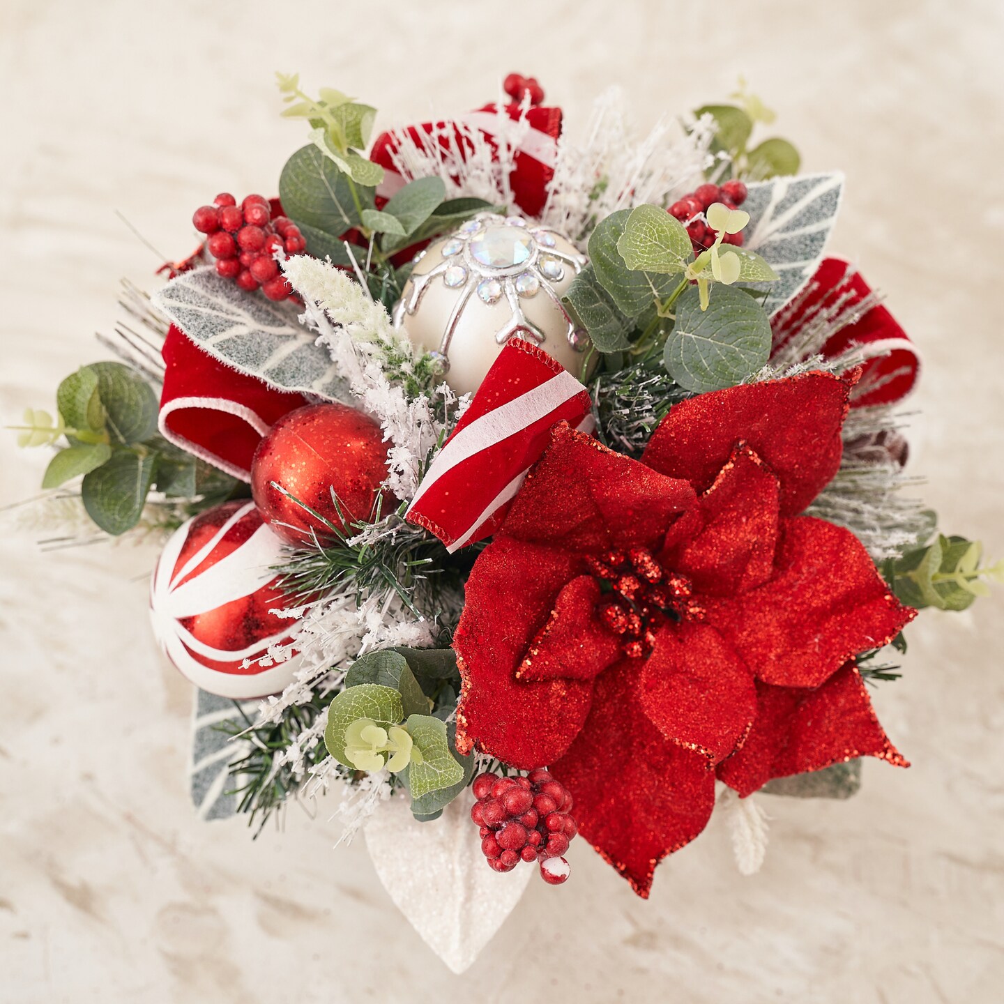 Christmas Centerpiece with pot - Decorated - Handcrafted