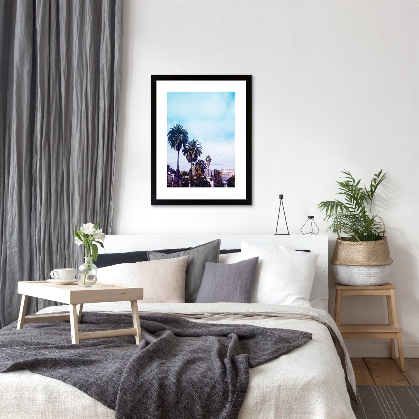 La Hollywood Sign by Digital Keke Frame  - Americanflat