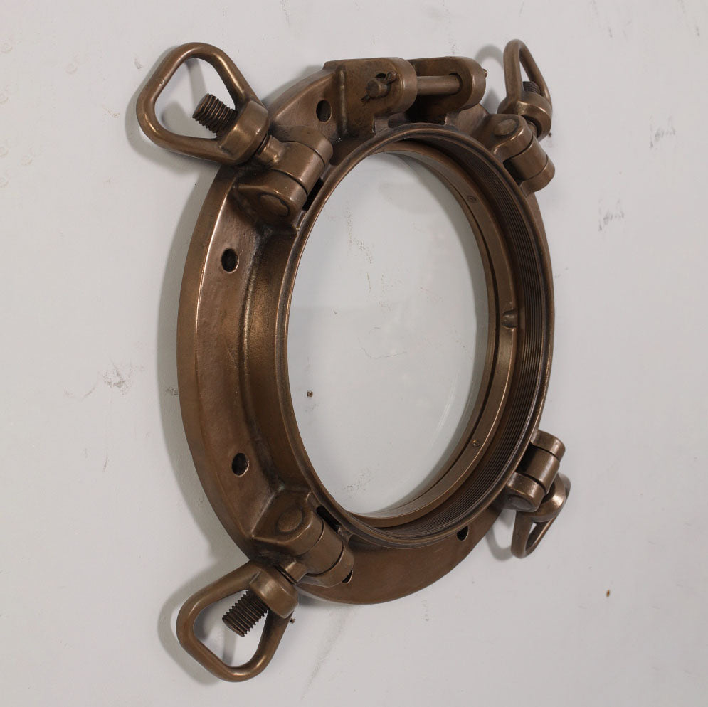 Window Porthole Life Size Statue