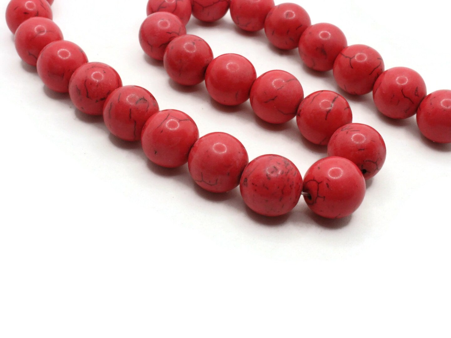 27 15mm Round Dyed Red Synthetic Turquoise Gemstone Beads