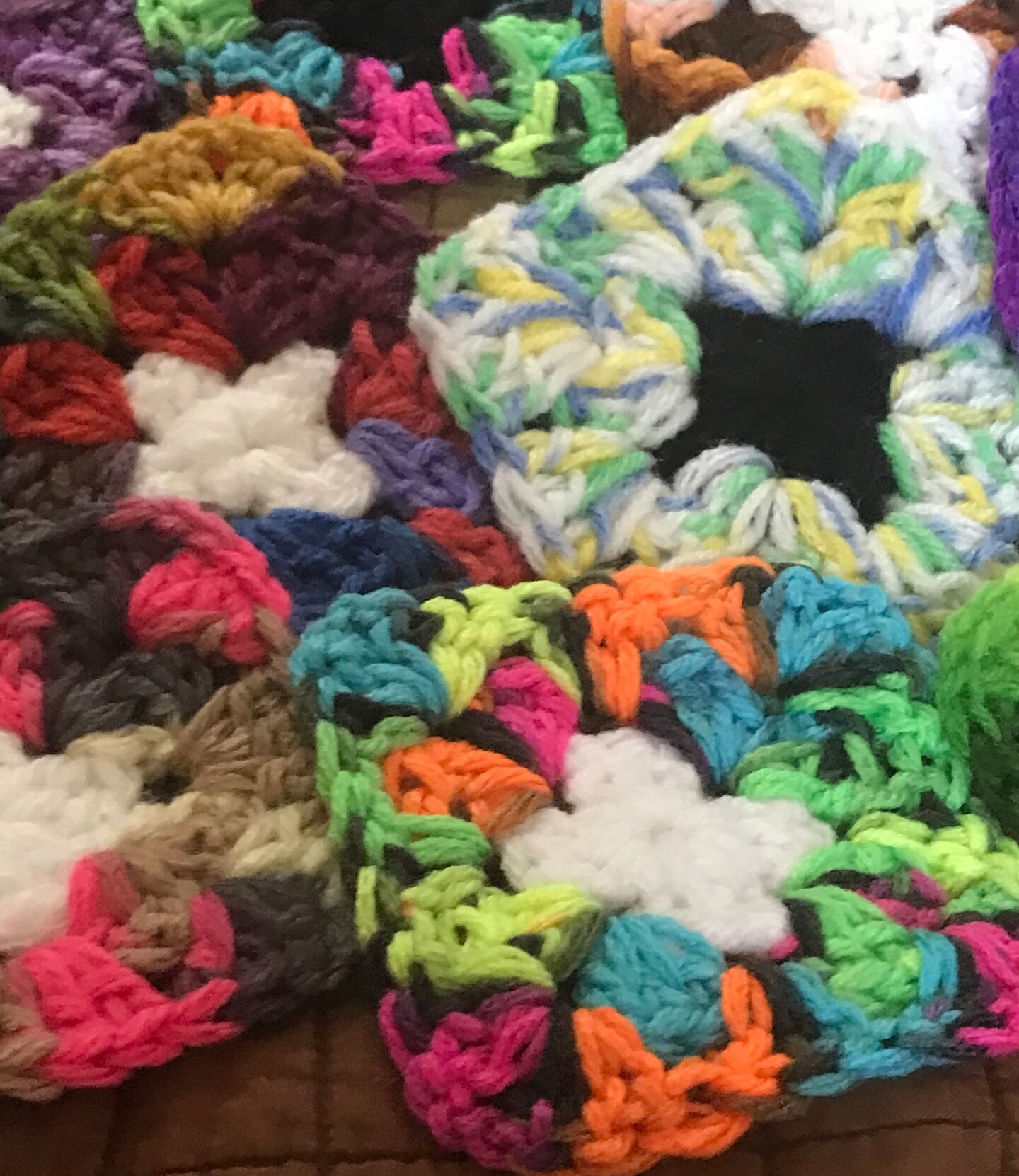 Granny Square Yarn Lot 9 Skeins Solid Colors 1 lb 2 oz total Weight  Assorted