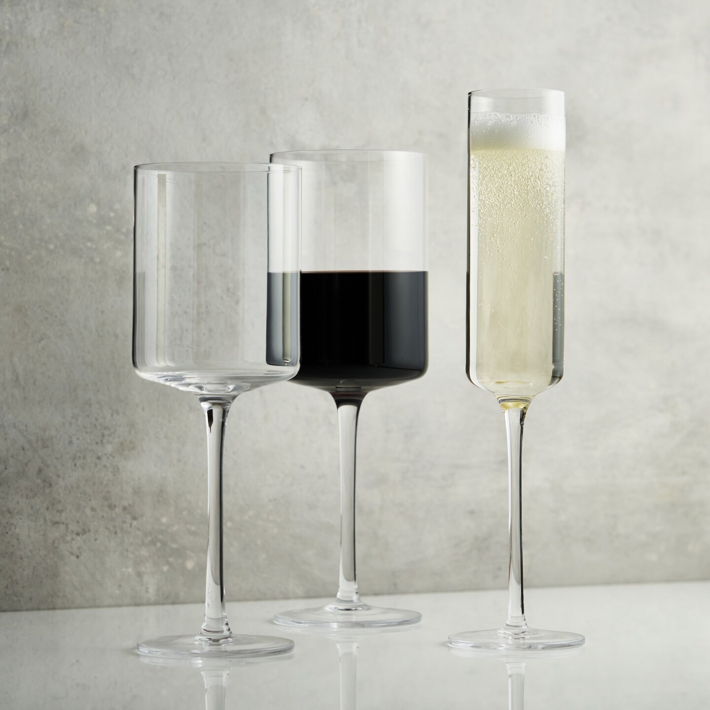 Laurel Crystal Red Wine Glasses 