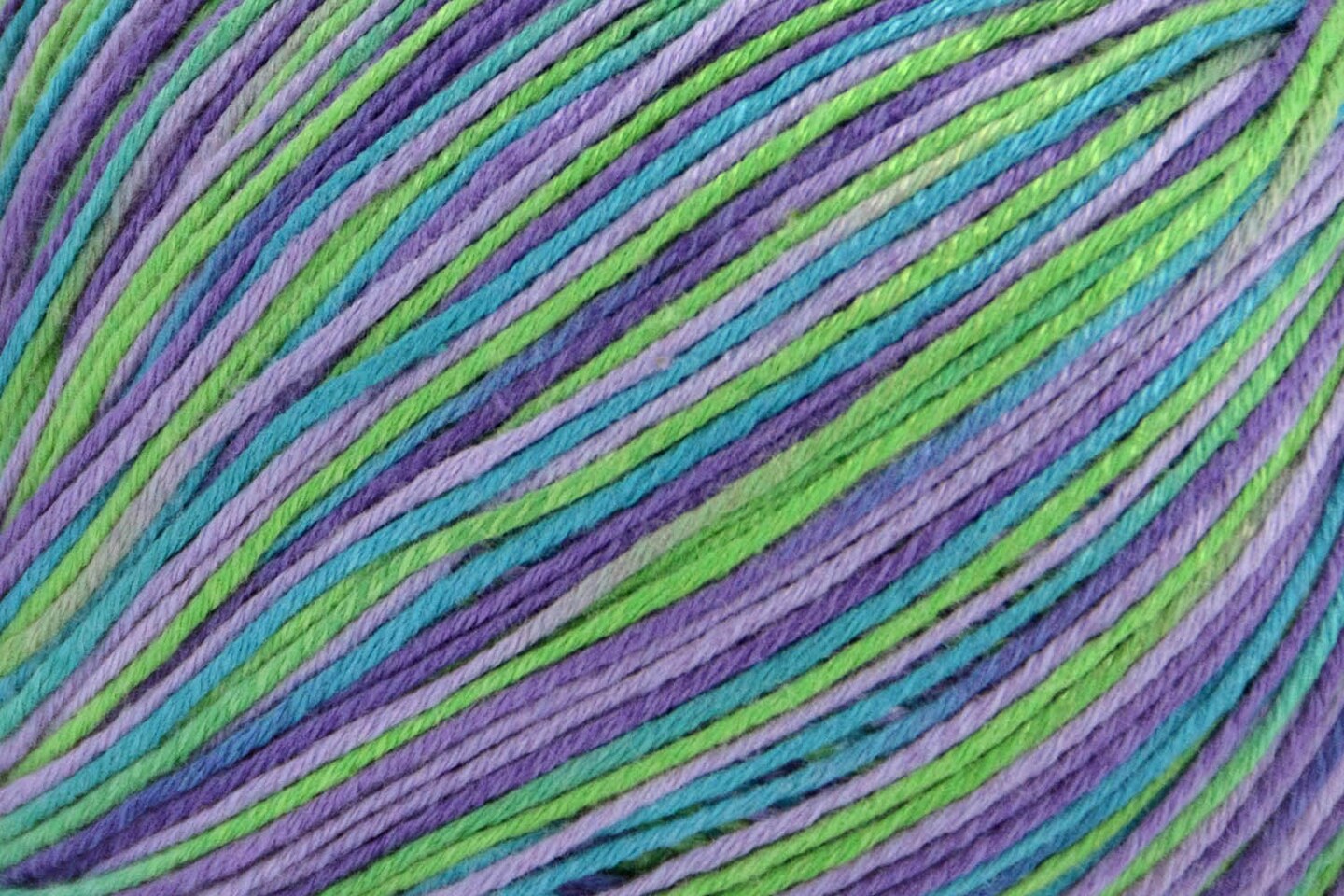 Bamboo Pop by Universal Yarn - #220 Fairy Tale - Bamboo/Cotton DK yarn