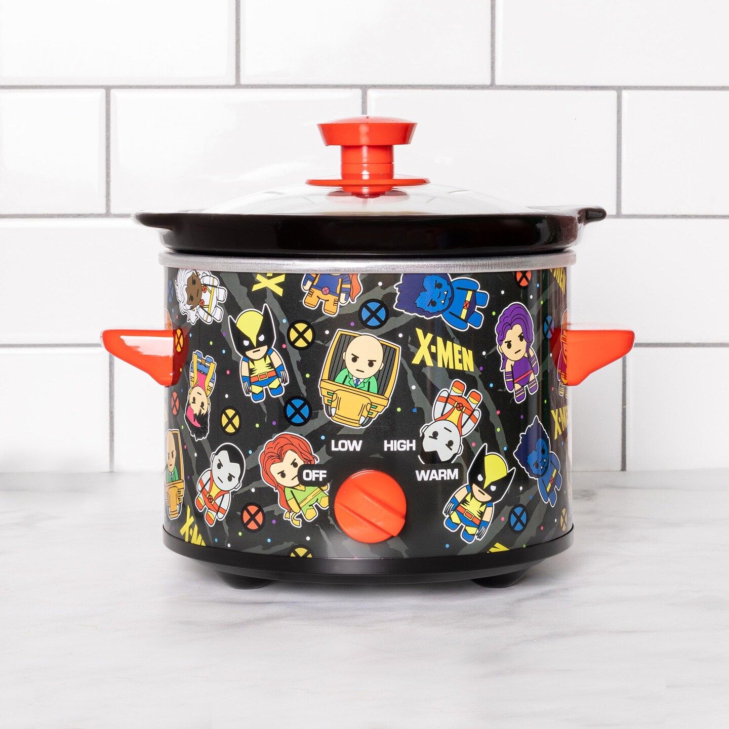 Uncanny Brands Marvel X-Men Kawaii 2qt Slow Cooker