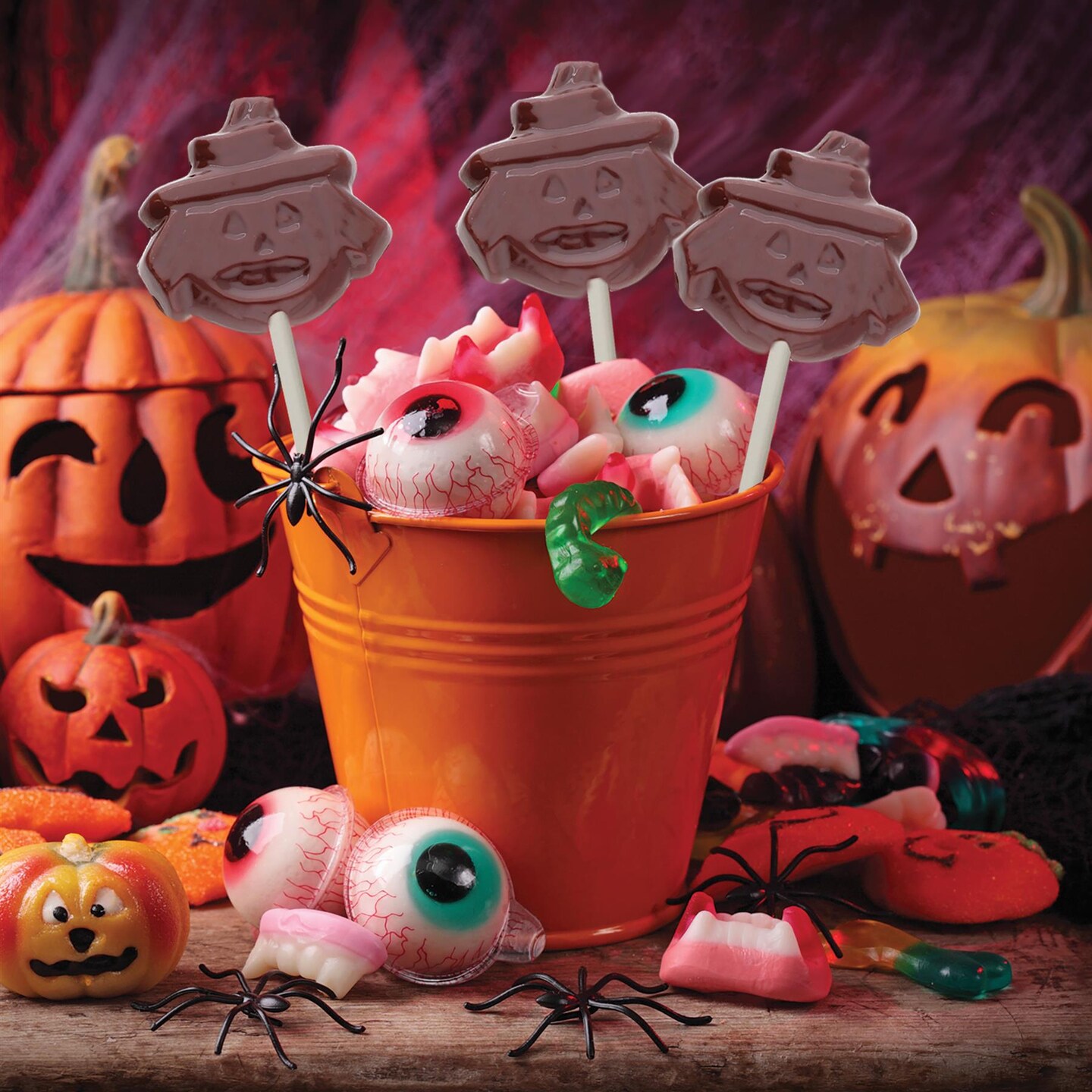 Chocolate Mold Face Scarecrow Lolly