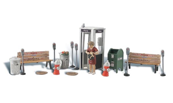 Woodland Scenics  HO-Scale HO STREET ACCESSORIES Diorama Accessory