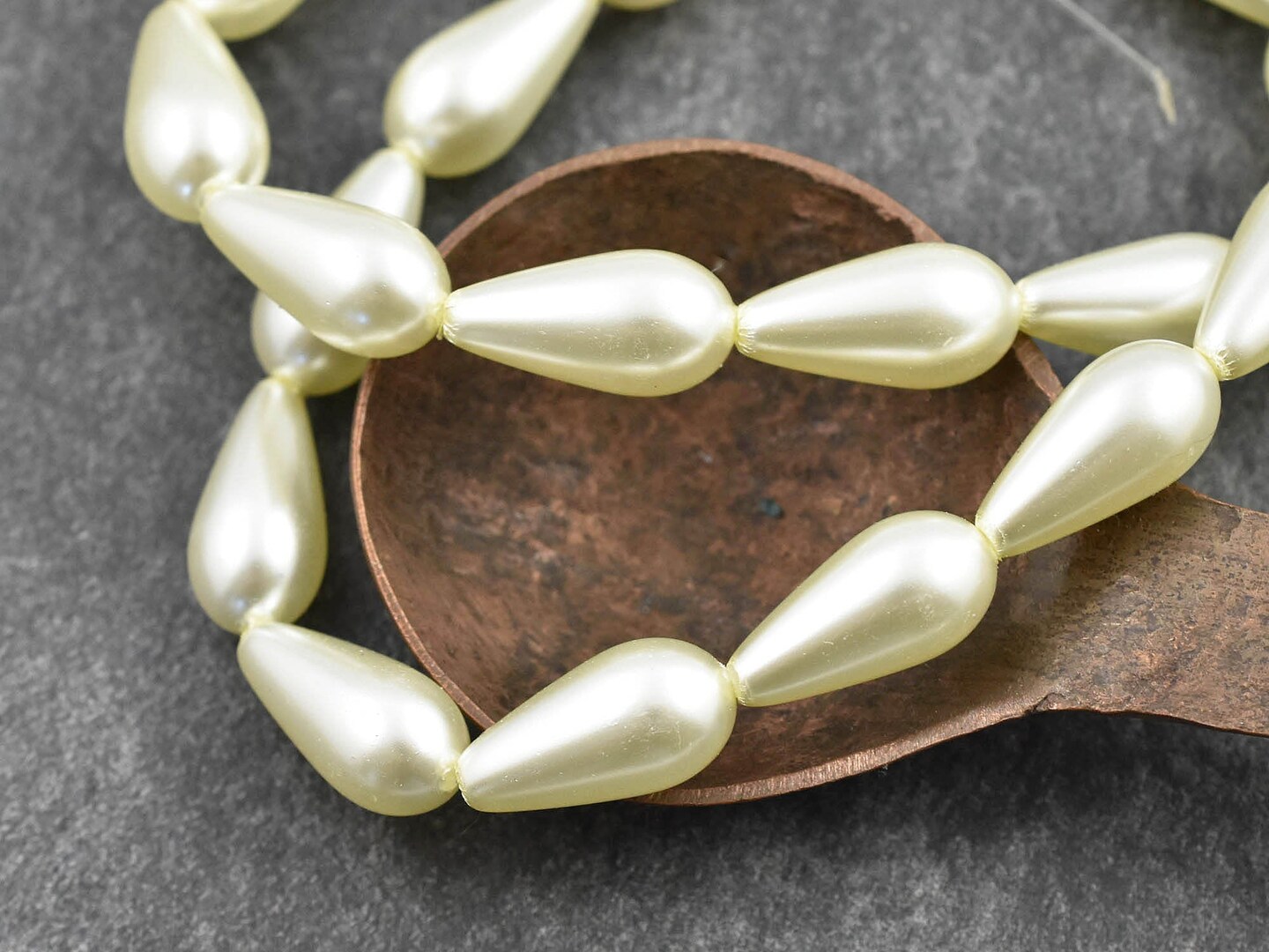 15x8mm Celestial Crystal Cream Pearl Teardrop Beads (16&#x22; Strand)