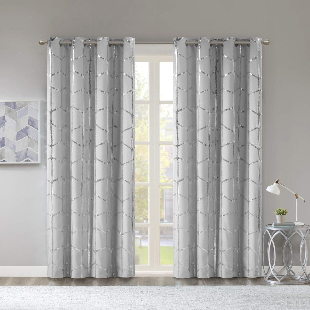 Intelligent Design Raina Total Blackout Metallic Print Grommet Top Curtain Panel Grey/Silver 50x84