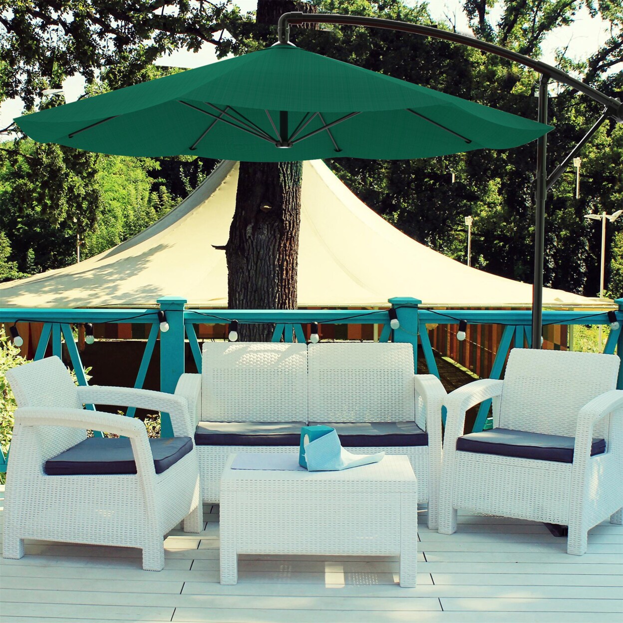 Cantilever Patio Umbrella 10Ft Hunter Green Easy Crank Outdoor Shade Base