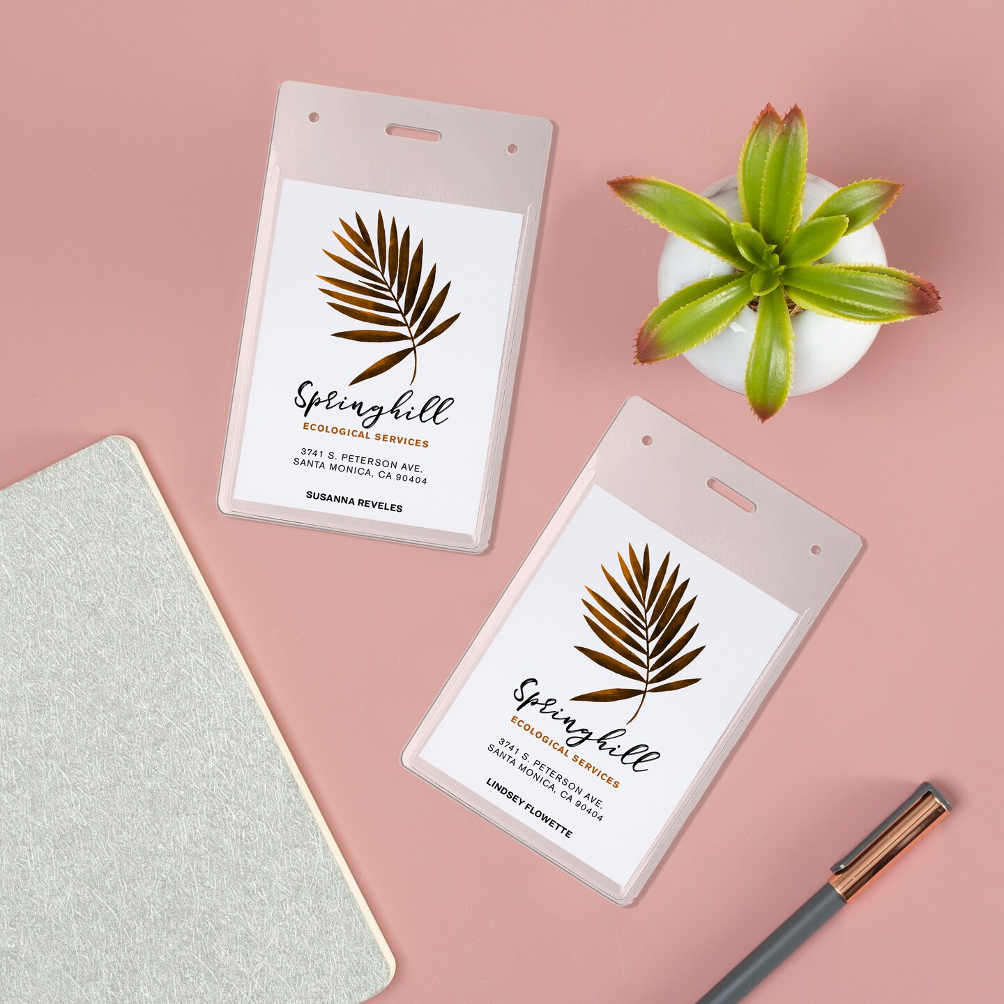 Avery Heavy Duty Badge Holders, 4&#x22; x 3&#x22;, 25 Vertical ID Badge Holders (74472)