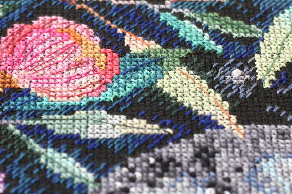 Cross-stitch kit Moon secrets
