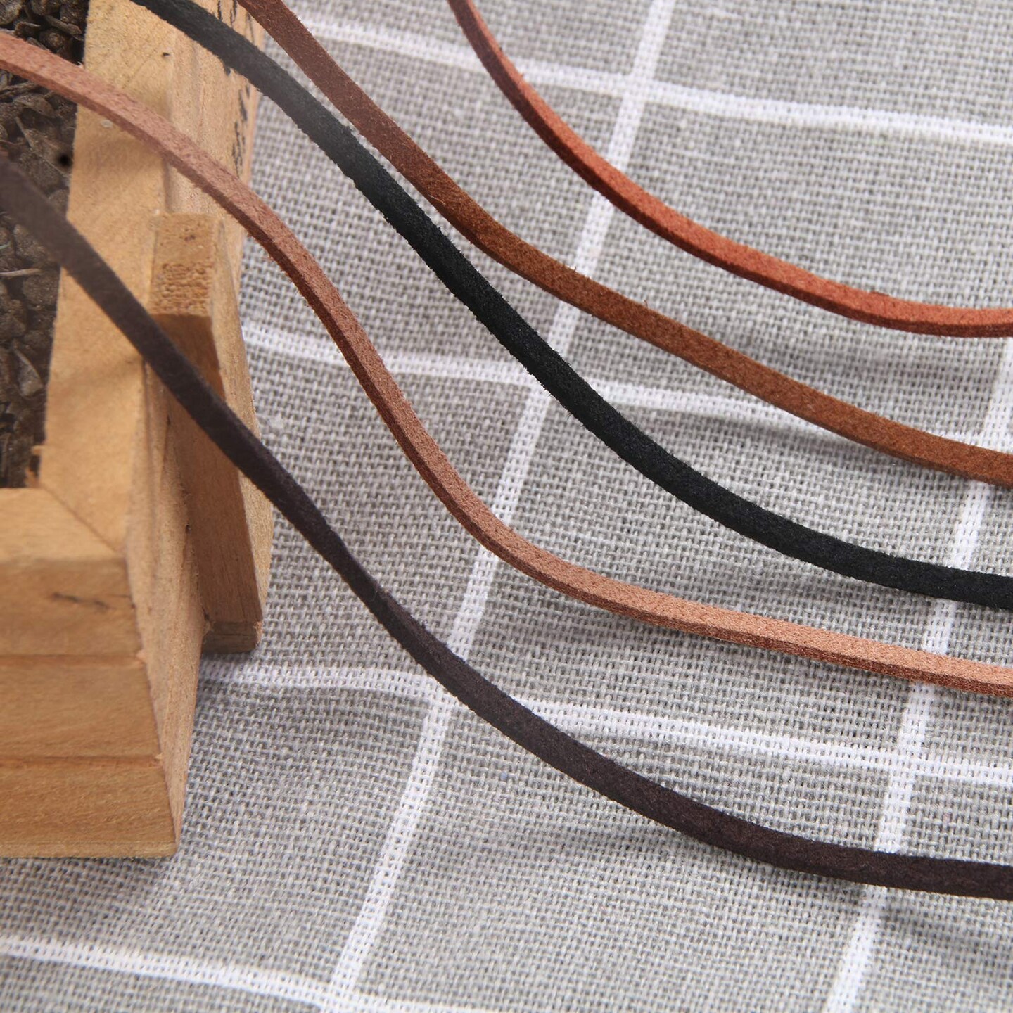 55 Yards 2.6mm Suede Cord Faux Leather Cord String Rope Thread for Bracelet Necklace Beading Jewelry DIY Crafts (5 Colors)