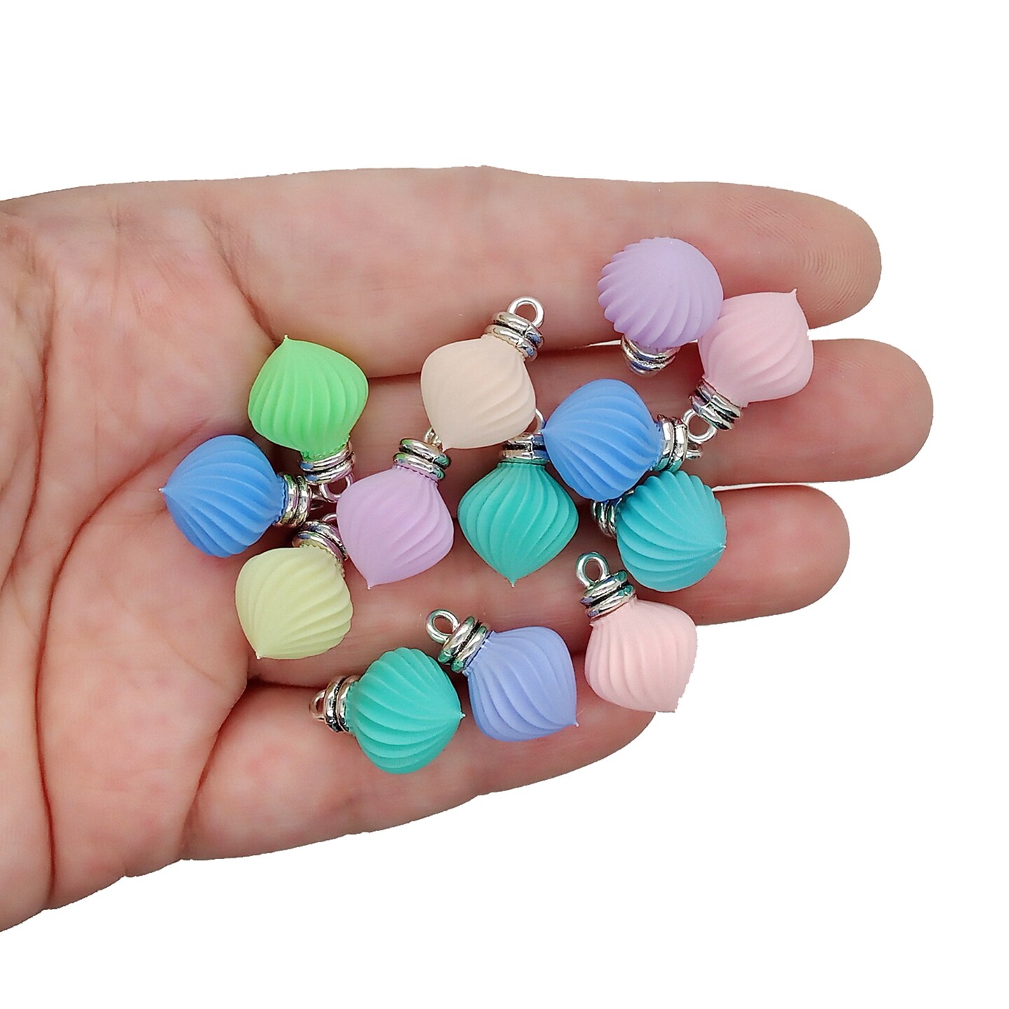 10-20 Mini Christmas Ornaments, Cute Pastel Baubles for Tiny Trees, Dollhouse Miniatures, Adorabilities