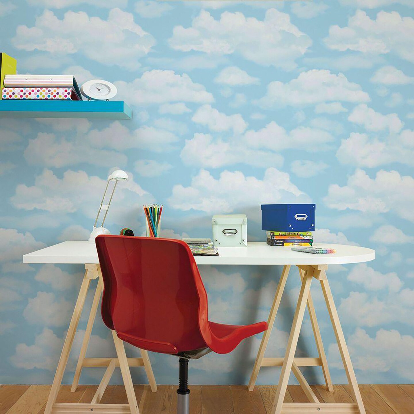 Blue and White Cloud 9 Wallpaper