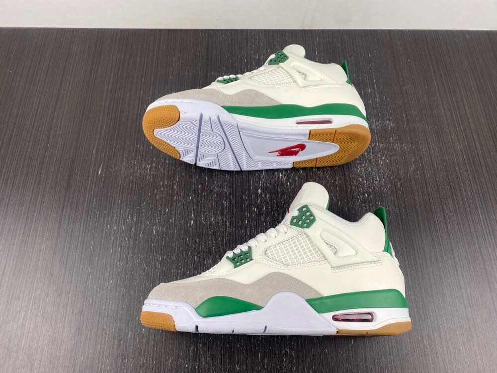 SB X Air Jordan 4 Sail Pine Green-Neutral Grey-White