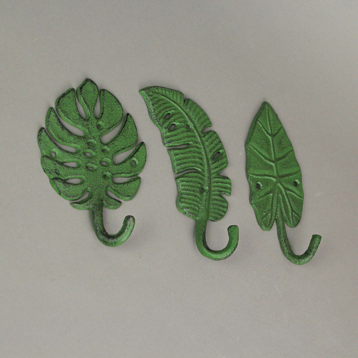 Set of 3 Cast Iron Tropical Leaf Decorative Wall Hooks