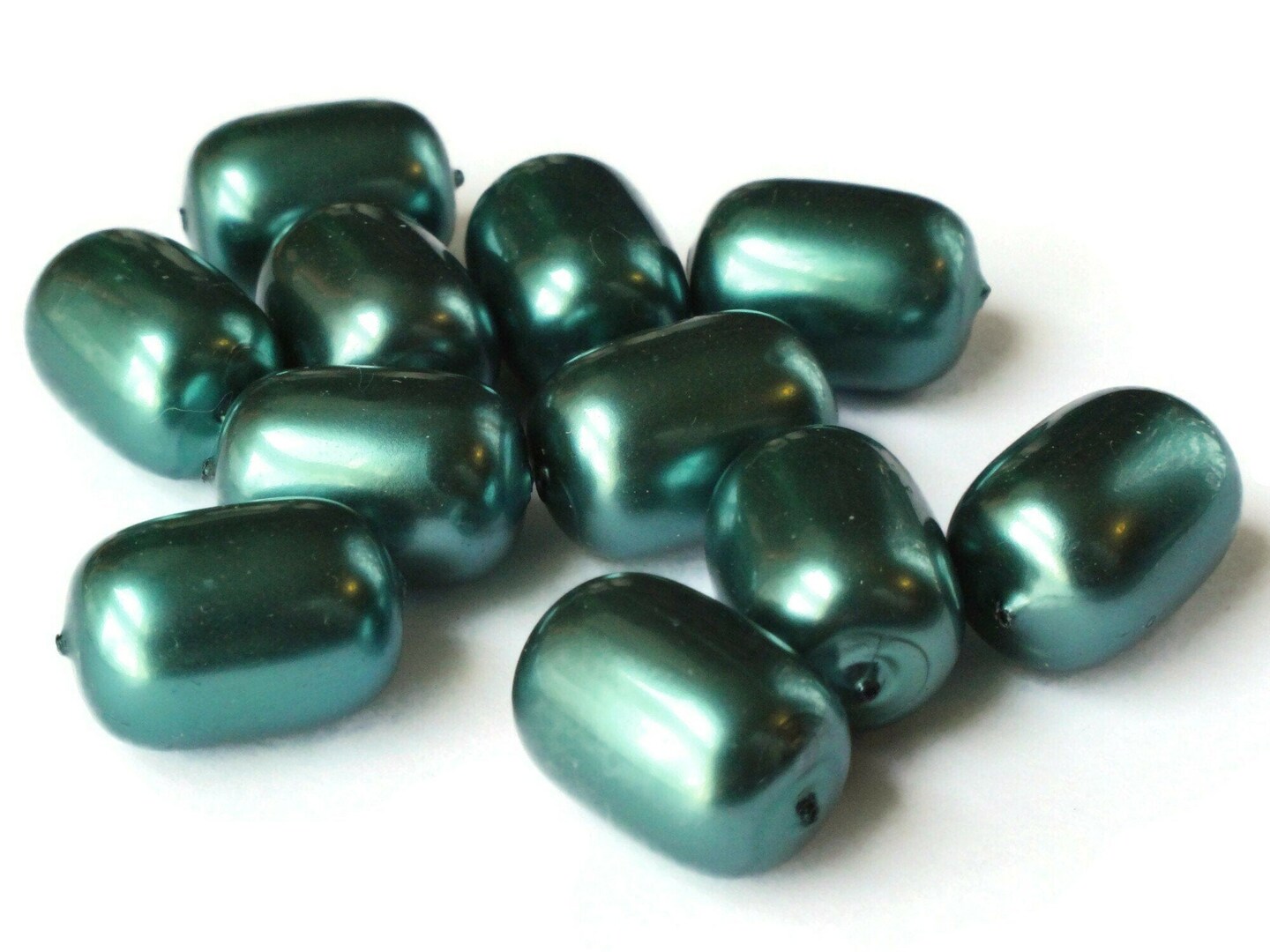 11 20mm Green Vintage Tube Pearl Beads Plastic Beads