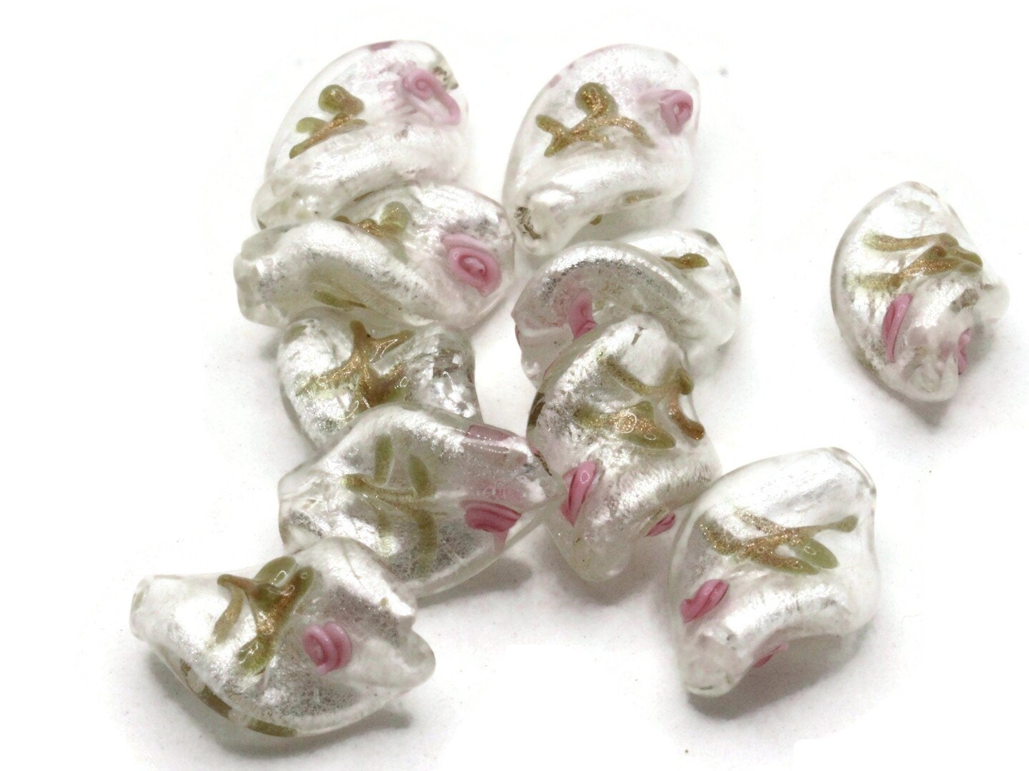 10 20mm White with Pink and Green Flower Lampwork Glass Flat Oval Twist Beads