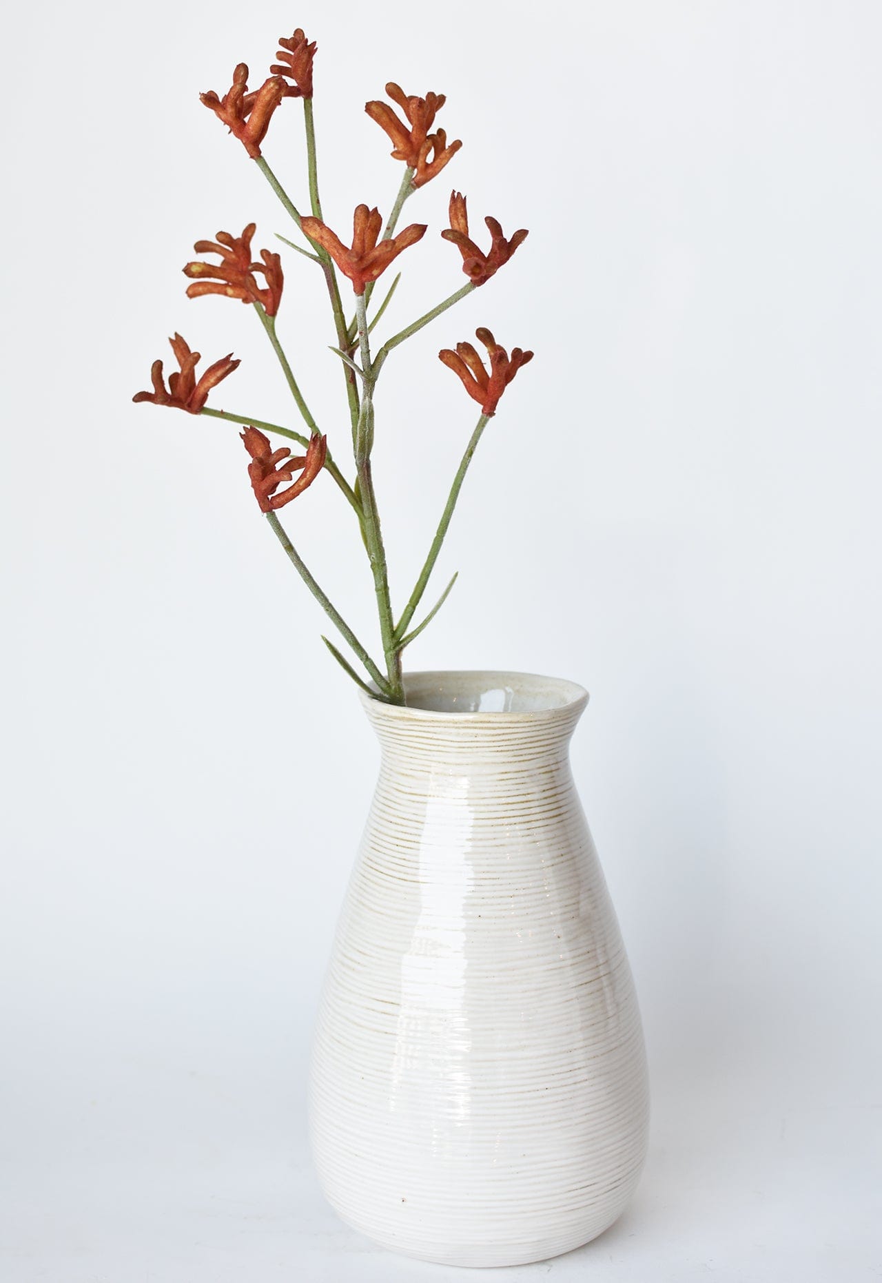 28&#x22; Faux Orange Kangaroo Paw Stem