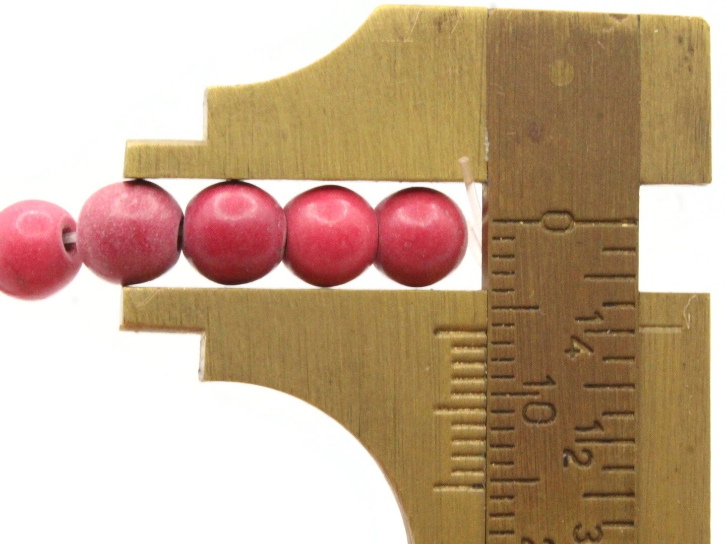 68 5mm to 6mm Round Dyed Pink Howlite Stone Beads