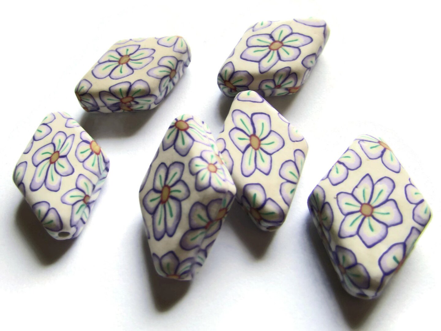 6 27mm Flower Rhombus Polymer Clay Beads Patterned Diamond Beads