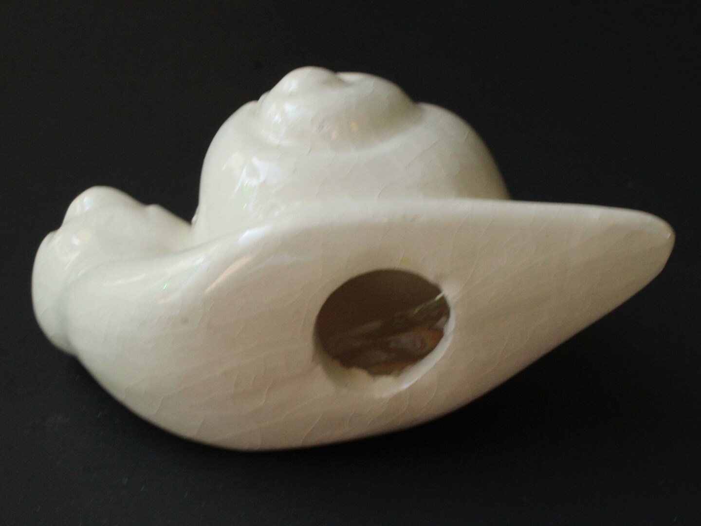 65mm Large White Snail Bead - Vintage Ceramic Macrame Bead bN1
