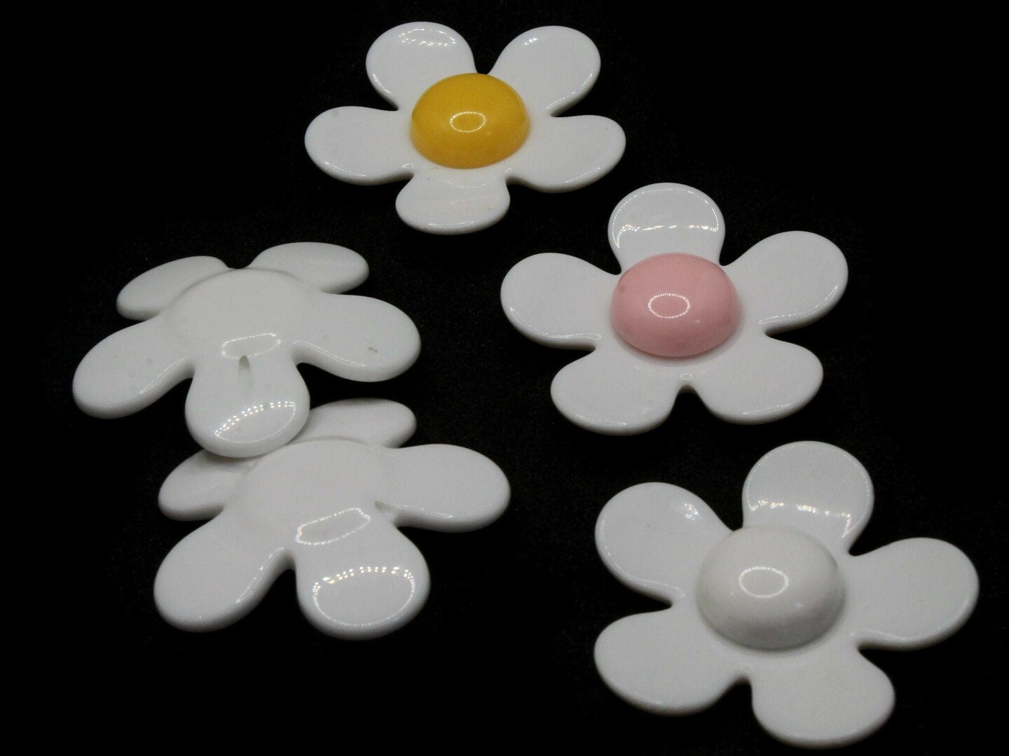 5 36mm Mixed Color Daisy Large Plastic Flower Beads by Smileyboy Beads | Michaels