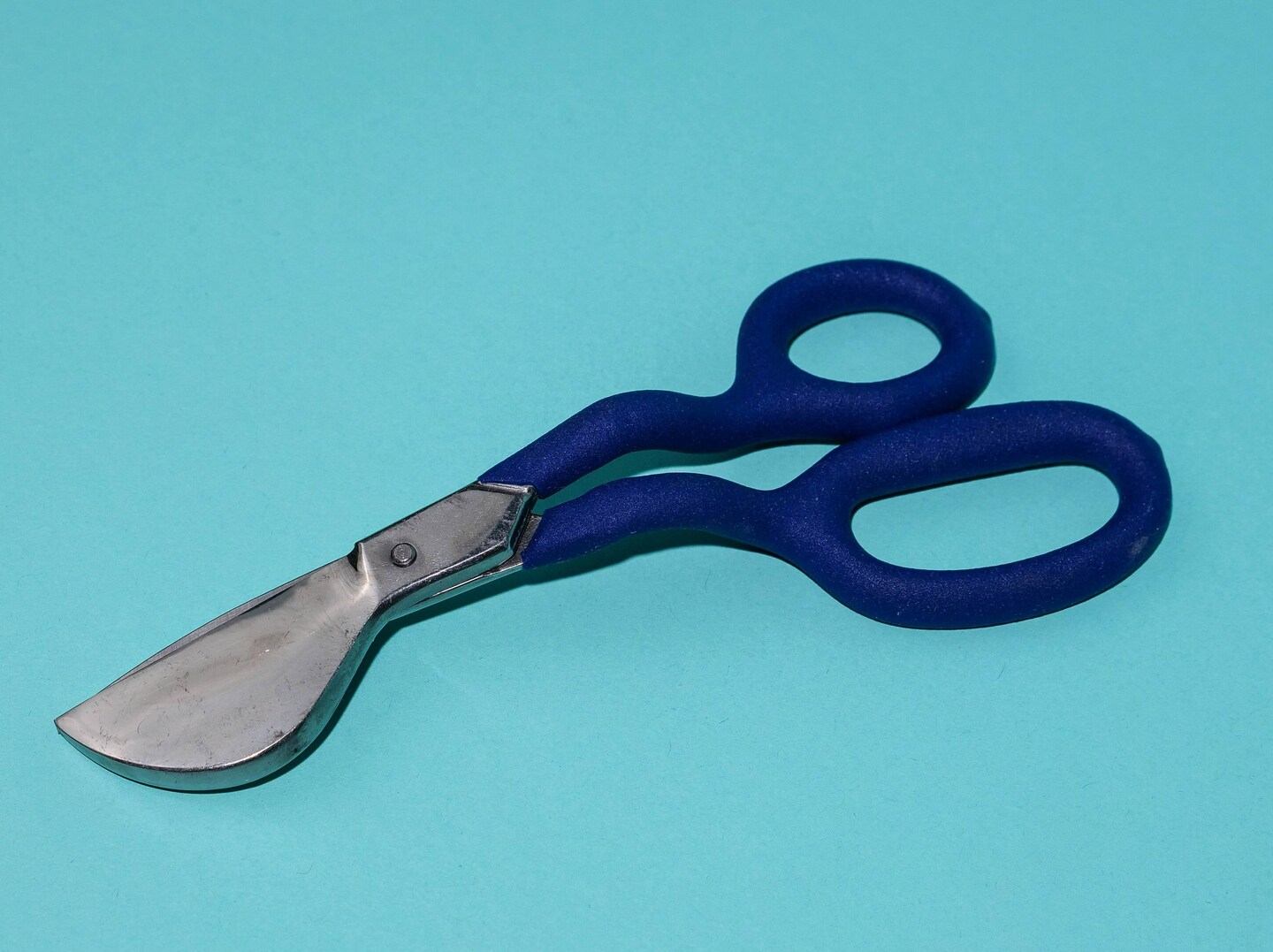 7 Duckbill Scissors for Rug Making